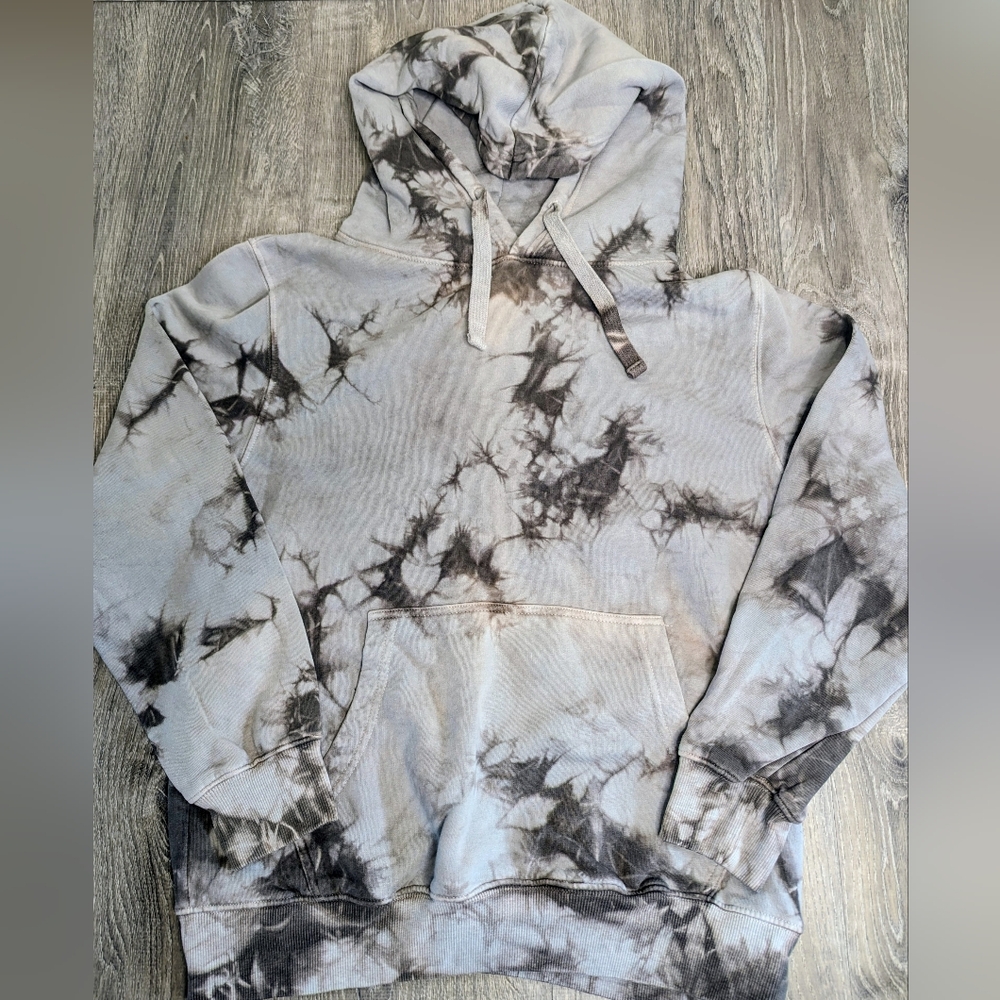 Vintage Paperbacks Tie-dye Hoodie